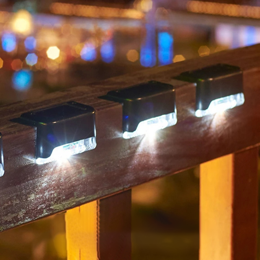 Itsekiinnittyvät aurinkovalot ulkokäyttöön