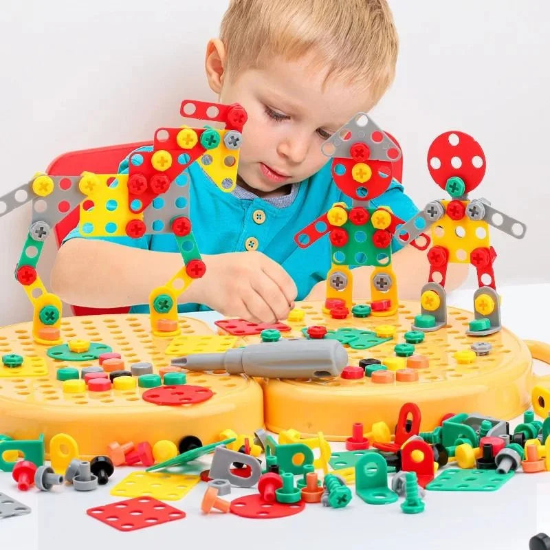 Montessori-rakennussalkku leikkiporakoneella